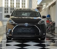 Toyota Sienta 2019