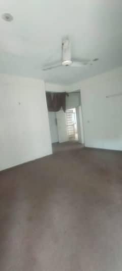 PHA C Type Flat Available For Rent