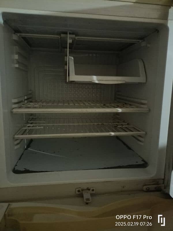 PEL Refrigerator 2