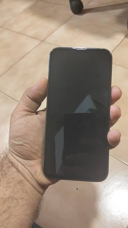 iPhone 13 Pro Max Jv 256 gb 10/10 condition 5