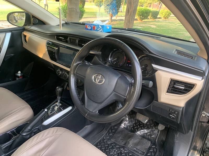 Toyota Corolla Altis 1.8 2015 8