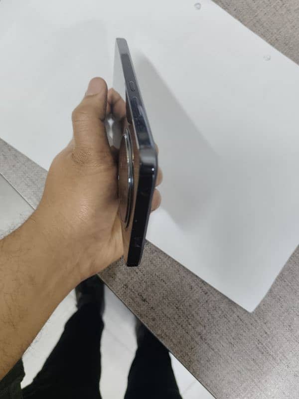 oppo Reno 12 f grey colour 3