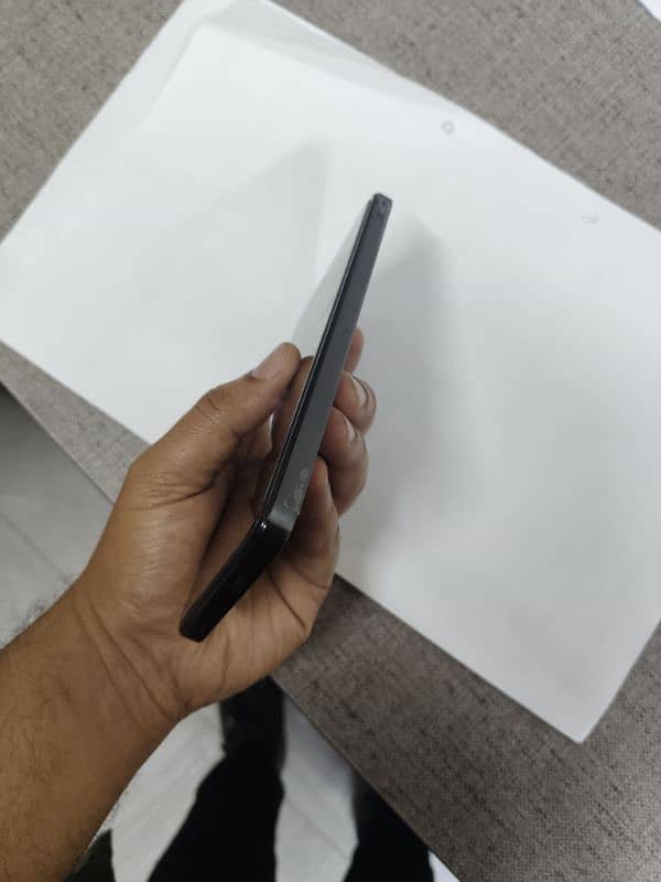 oppo Reno 12 f grey colour 4