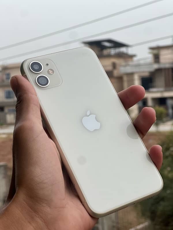 iPhone 11 64GB NON PTA 1