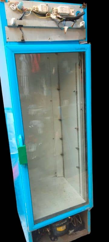 Vertical Chiller for Sale 2