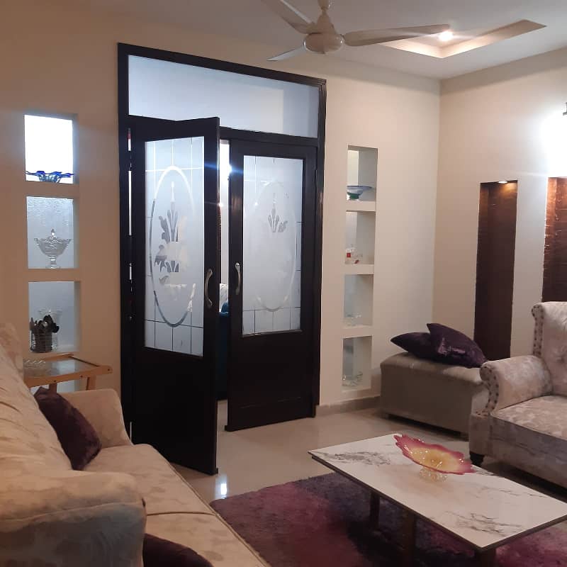 10 Marla House In Bahria Town Lahore For Sale 2