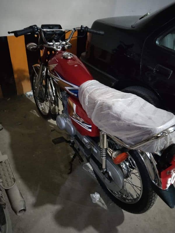 only 4200 kms running 8