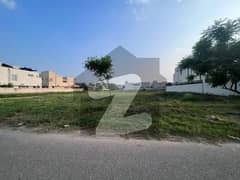 Pair of 2 Kanal- Total 4 Kanal Top Location Plot No- 701/4 And 701/5 Block E Phase 6 DHA Lahore For Urgent Sale