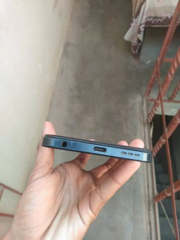 Infinix Hot 30Play 4/64 5