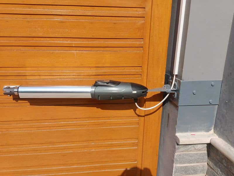 swing Gate Opener Heavy Duty 4