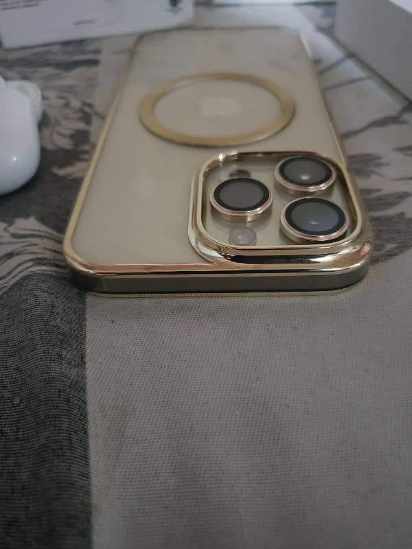 iphone 14 pro max golden 256GB Factory unlocked 5