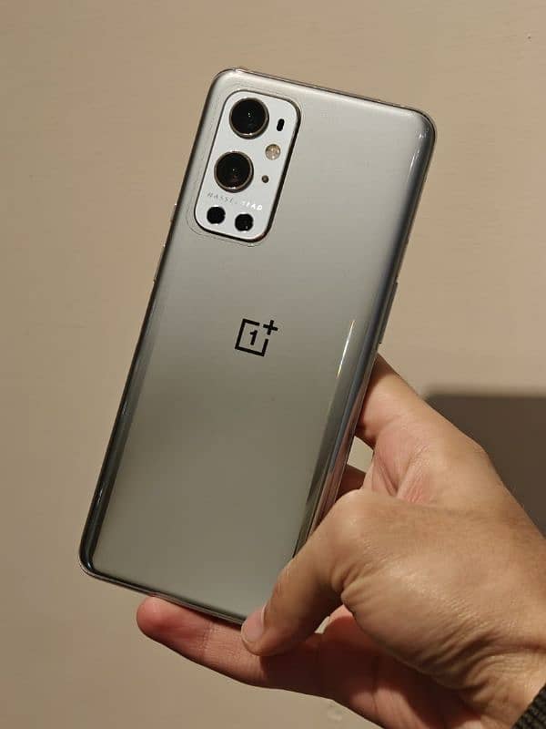 OnePlus 9 Pro A++ Condition 1