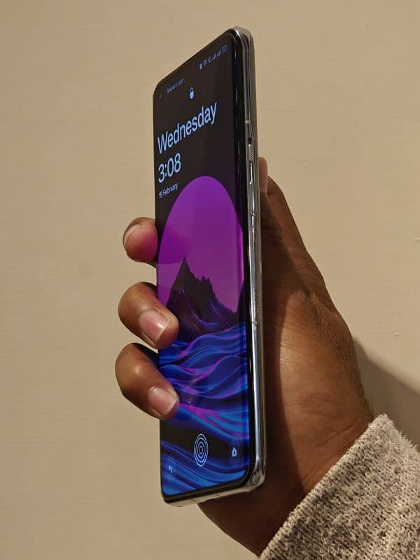 OnePlus 9 Pro A++ Condition 8