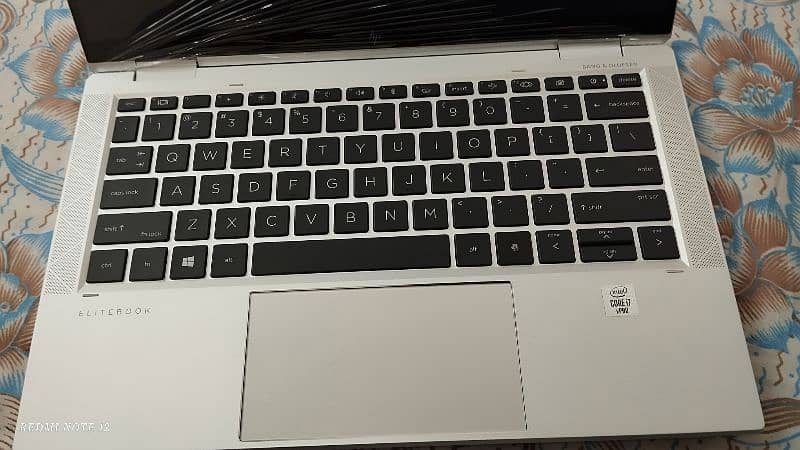 HP ELITEBOOK x360 1030 G7 9