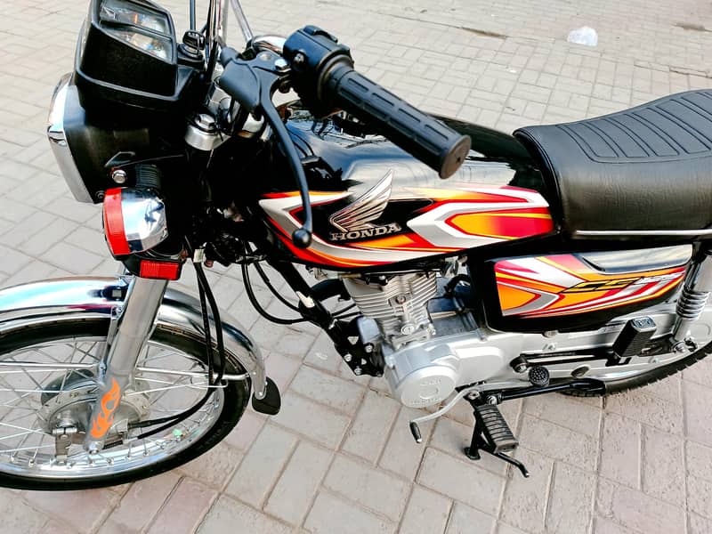 Honda 125 Model 2022 Gift For Honda Lover 7000+ KM Use 2