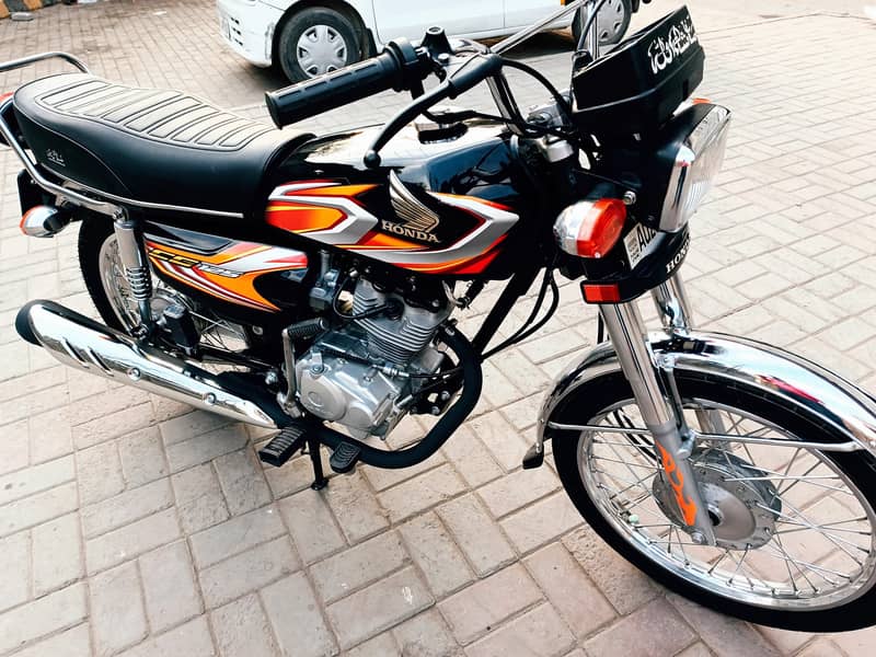 Honda 125 Model 2022 Gift For Honda Lover 7000+ KM Use 5