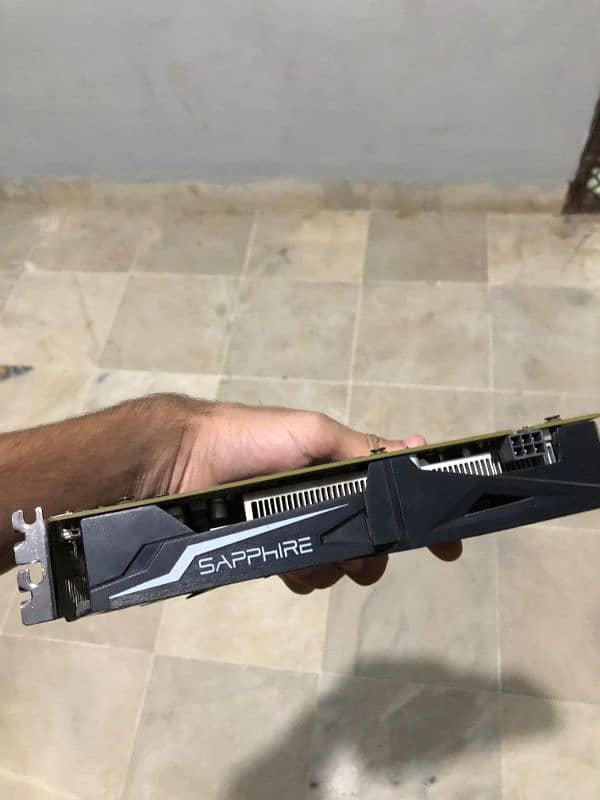 AMD SAPPHIRE RX 560 1