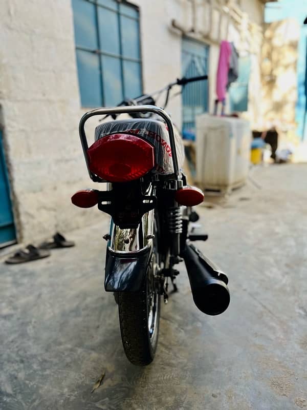 Honda 125 2023 Neat and Clean For Sale 4