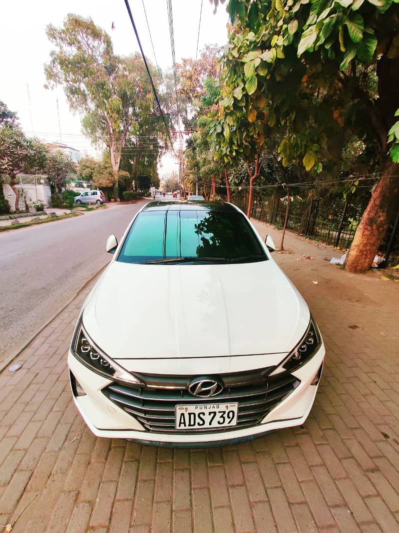 Hyundai Elantra 2021 0