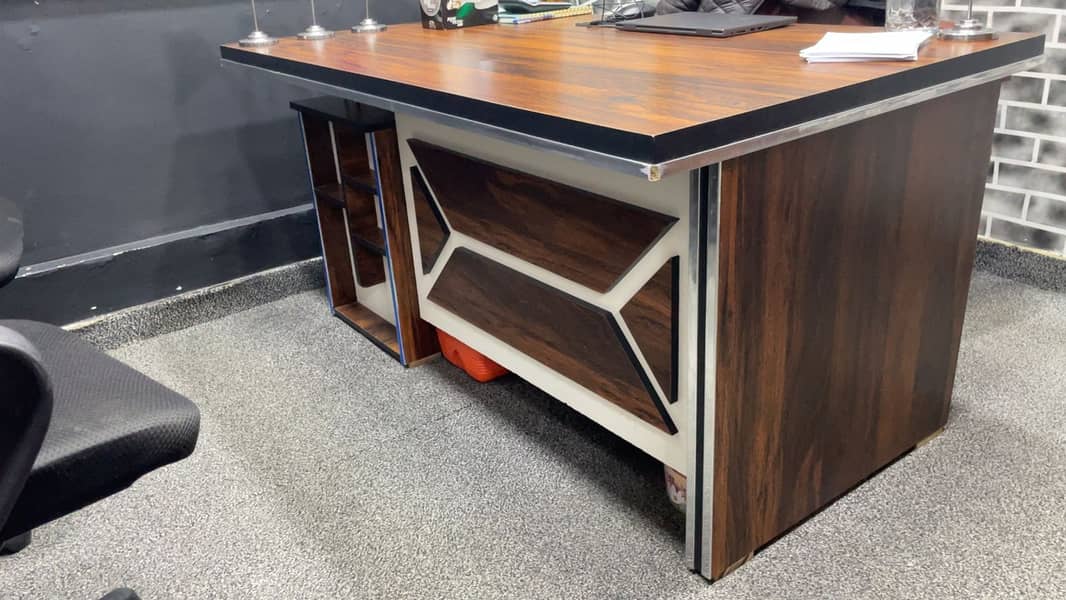 Office Furniture only 1 Month use like new 0