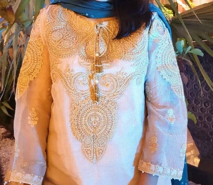 Khaadi Formal Wedding Kurta 1