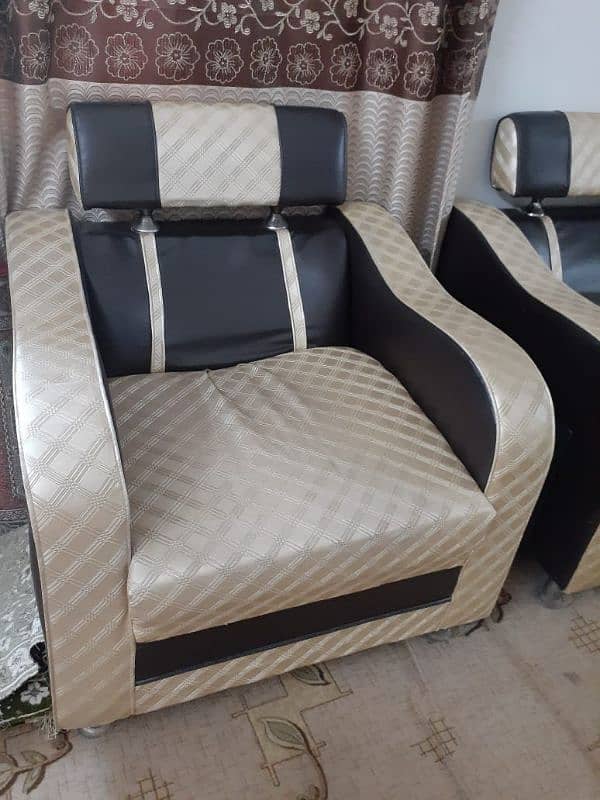 7 Seater Sofa Set for sale 0