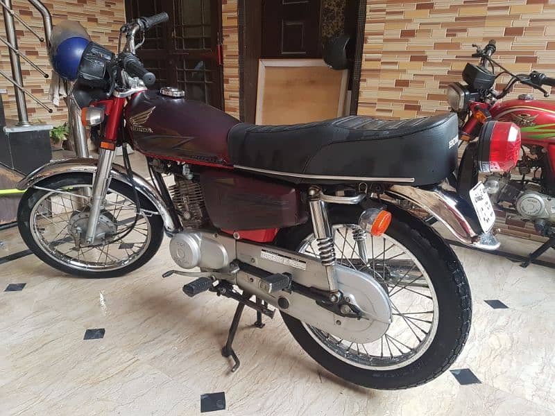 Honda CG 125 (2021 RED) 5