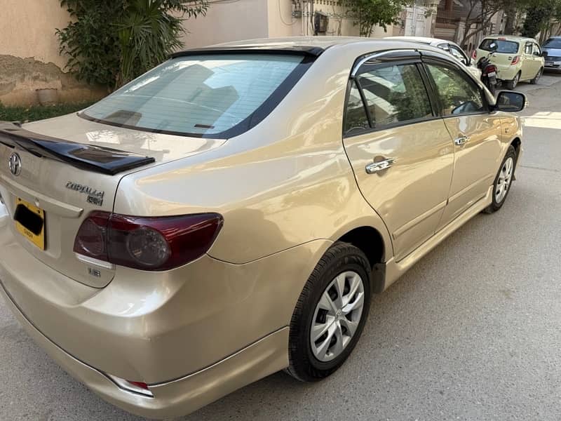 Toyota Corolla GLI 1.6 Automatic 2011 3