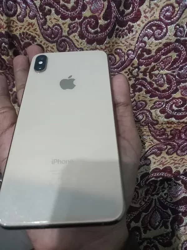 iPhone Xs Max 64 GB Dual Sim Water Pack PTA Approved 4