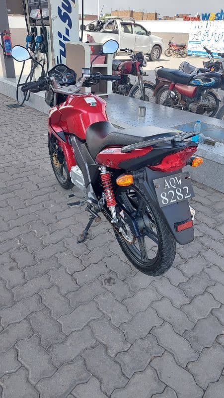 suzuki gsx 125 5