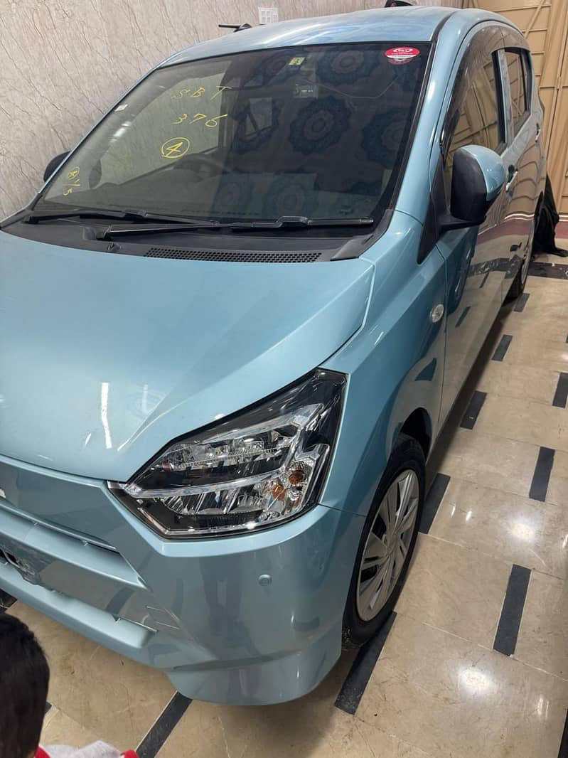 Daihatsu Mira 2021 3