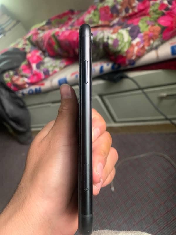 iPhone XR non pta 2