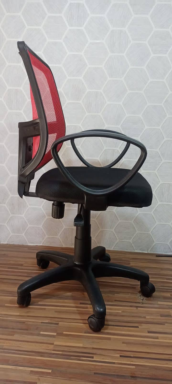 Computer Chairs/ Executive Chairs/ Visitor Chairs/ chair repairing 12