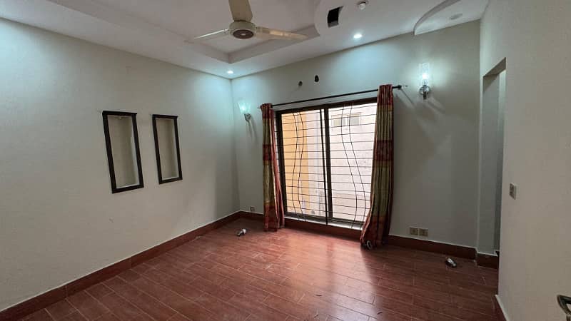 5 Marla House AA Block In Bahria Town For Sale 2