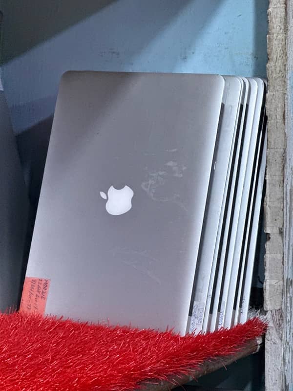 Apple MacBook Air 2015 1