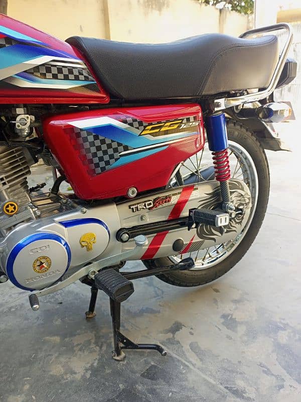 Assalamualaikum Honda 125 Bilkul New Condition ma 5