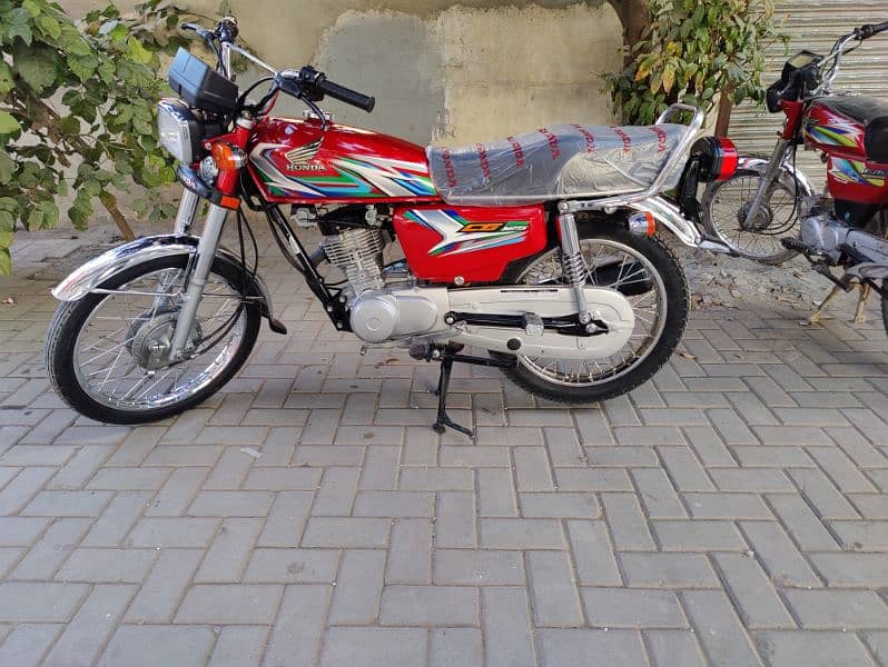 Honda CG 125cc 23model 0