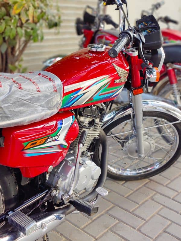 Honda CG 125cc 23model 4