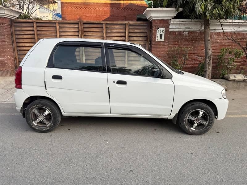 Suzuki Alto 2012 4