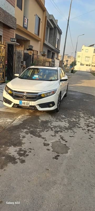 Honda Civic Oriel 2018 3