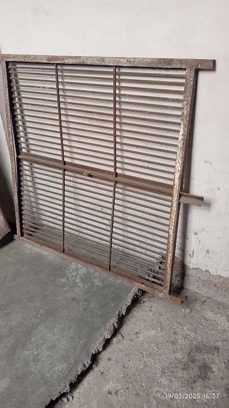 Iron Grill, Mag, Celling Iron Grill 3