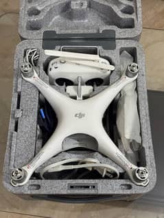 phantom 4 pro brand new condition 2 batteries