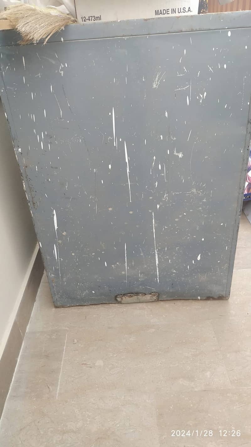 office heavy gauge locker available for sale 2