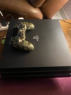 play station 4 pro 1 TB in good condition