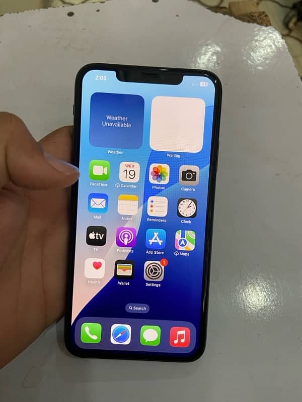 iPhone 11 Pro Max 0