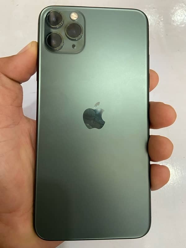 iPhone 11 Pro Max 1