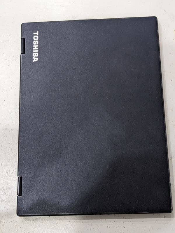 Toshiba Dynabook - Core i5 8th Gen - 16/256 4