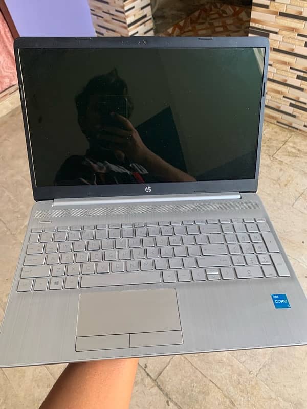 Hp laptop i3 10 Gen 1