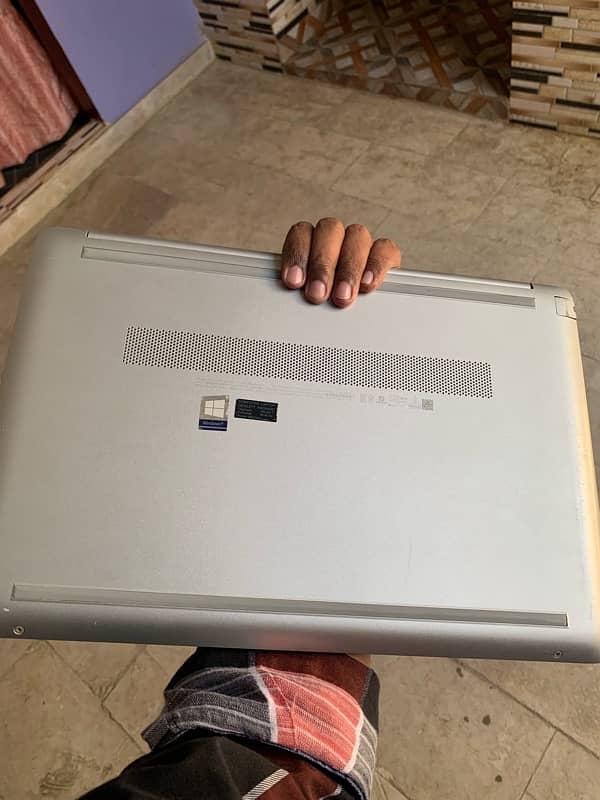 Hp laptop i3 10 Gen 8