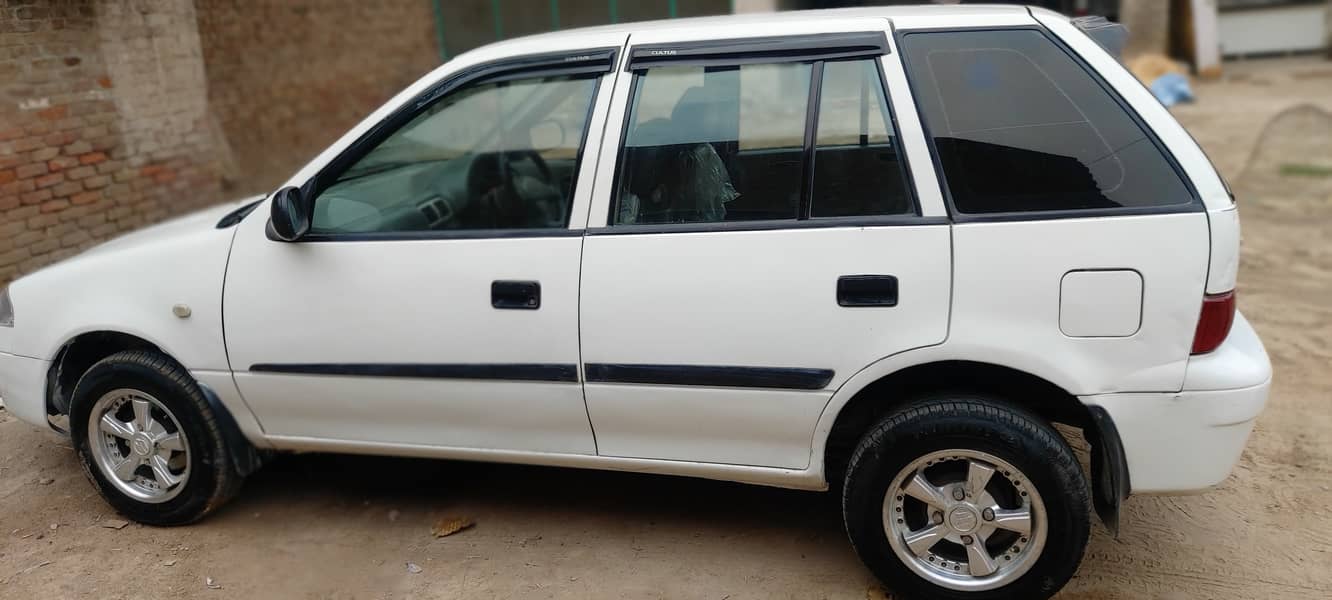 Suzuki Cultus 2008/2009 6